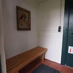 Gut-rattelvitz-galerie-e-hochwertig-sauna-kamin-etankstelle-spielscheune-15-000qm-park-land Daire *