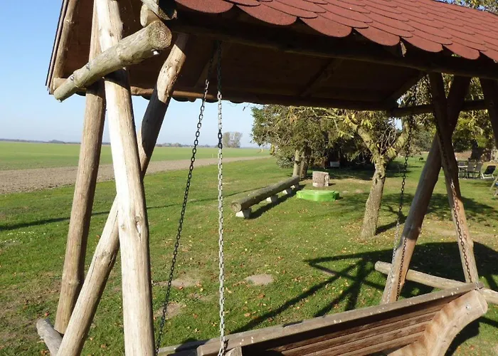 Appartamento Gut-rattelvitz-galerie-e-hochwertig-sauna-kamin-etankstelle-spielscheune-15-000qm-park-land *